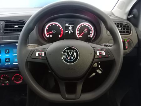 2026-Volkswagen-Polo-Vivo-14_12