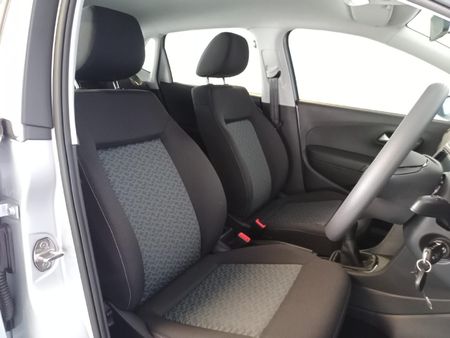 2026-Volkswagen-Polo-Vivo-14_29