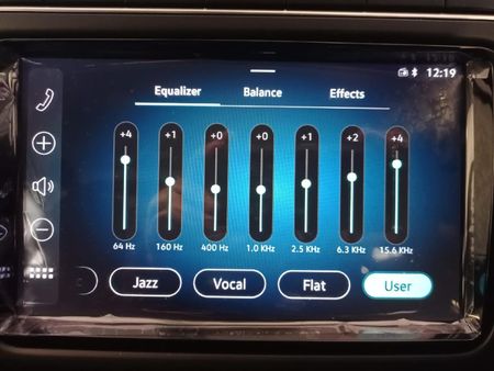 2026-Volkswagen-Polo-Vivo-14-Xpress-Panel-Van_11