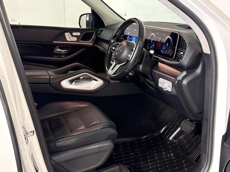 2021-Mercedes-Benz-GLE-400d-4Matic_9