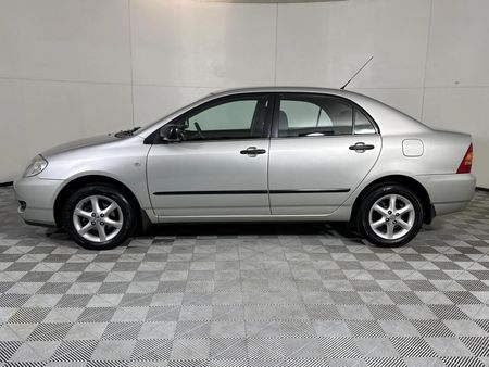2007-Toyota-Corolla-160i-GLE_18