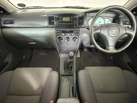 2007-Toyota-Corolla-160i-GLE_1