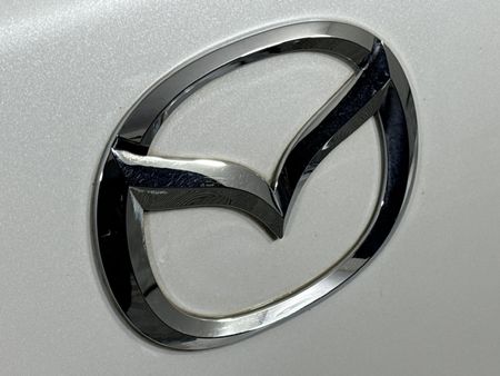 2019-Mazda-2-15-Active-5-dr_9