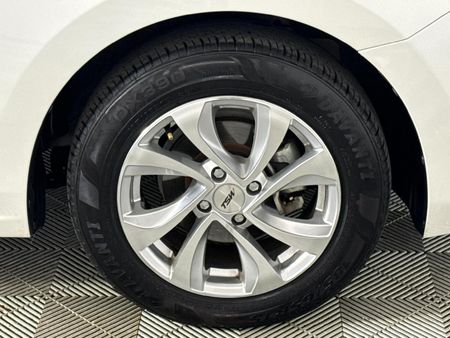 2019-Mazda-2-15-Active-5-dr_3