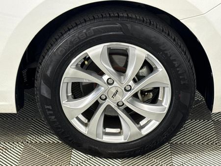 2019-Mazda-2-15-Active-5-dr_4