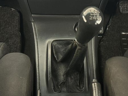 2002-Toyota-Corolla-140i_10