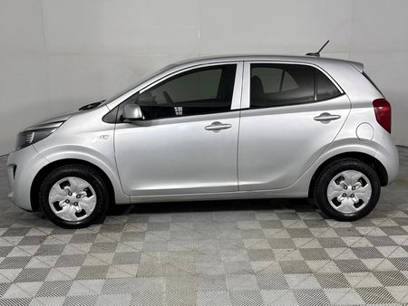 2021-Kia-Picanto-10-Street_18