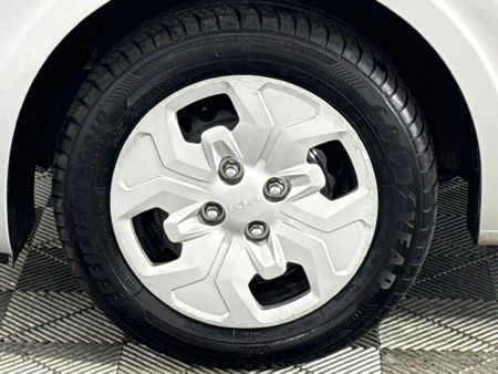 2021-Kia-Picanto-10-Street_4