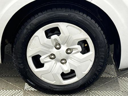2021-Kia-Picanto-10-Street_5
