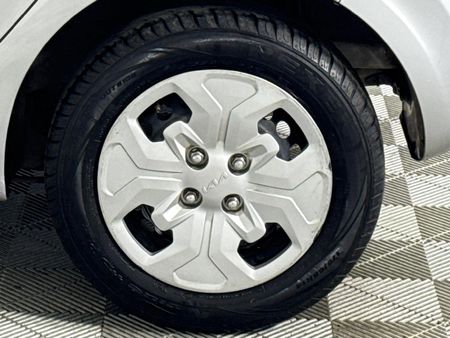 2021-Kia-Picanto-10-Street_6