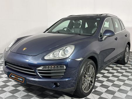 2012-Porsche-Cayenne-S-Auto_0