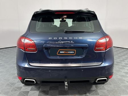 2012-Porsche-Cayenne-S-Auto_19