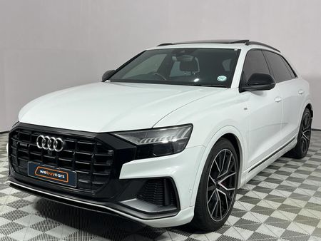 2019-Audi-Q8-45-TDI-quattro-Auto_0
