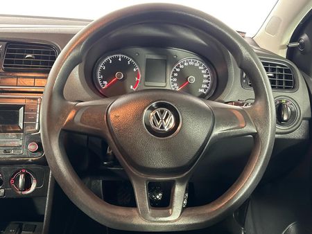 2021-Volkswagen-Polo-Vivo-14-Trendline-5-dr_11