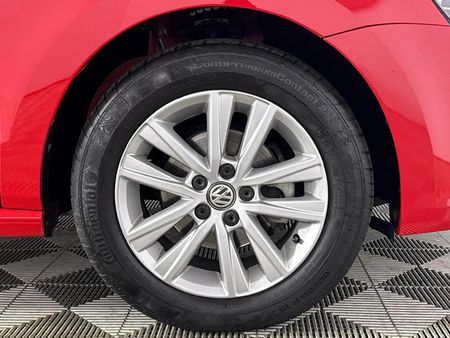 2021-Volkswagen-Polo-Vivo-14-Trendline-5-dr_5