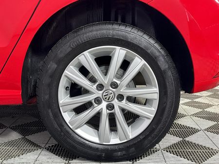 2021-Volkswagen-Polo-Vivo-14-Trendline-5-dr_6
