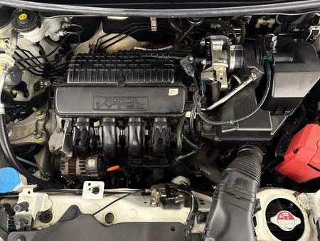 2016-Honda-Jazz-12-Comfort-Auto_3