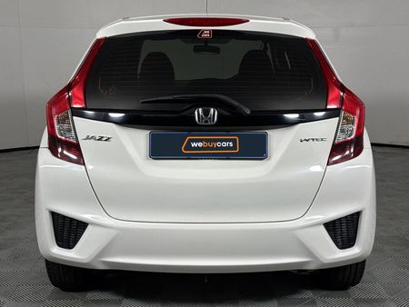 2016-Honda-Jazz-12-Comfort-Auto_7