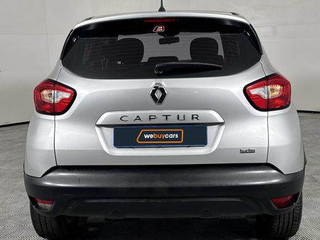 2016-Renault-Captur-900T-Expression-66kW_11