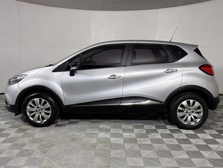 2016-Renault-Captur-900T-Expression-66kW_12