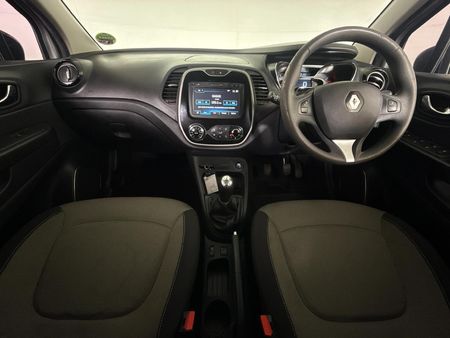 2016-Renault-Captur-900T-Expression-66kW_1