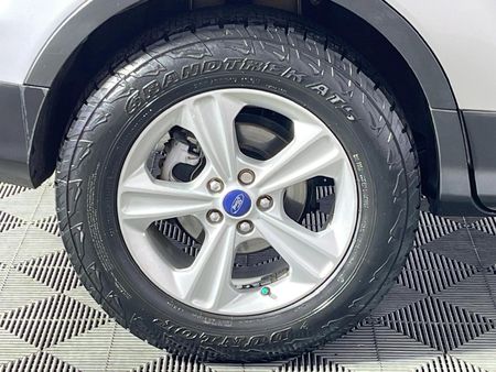 2015-Ford-Kuga-15-EcoBoost-Ambiente_7
