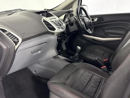 2016-Ford-EcoSport-15-TDCi-Titanium_7