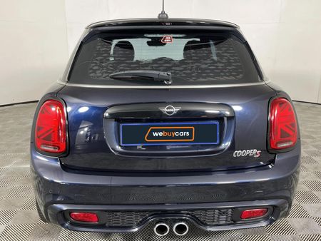 2021-MINI-Hatch-Cooper-S-5-dr-Auto_18