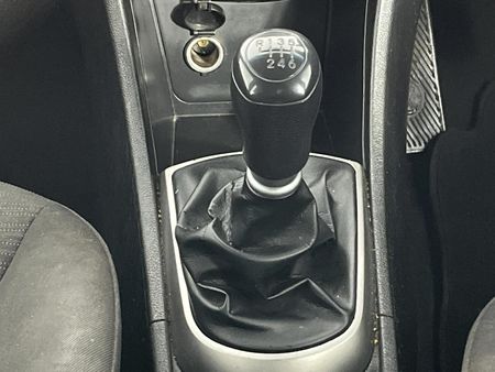 2018-Hyundai-Accent-16-GL-Motion_9