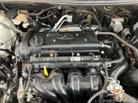 2018-Hyundai-Accent-16-GL-Motion_10