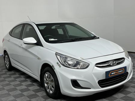 2018-Hyundai-Accent-16-GL-Motion_12
