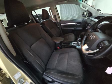 2022-Toyota-Hilux-Hilux-Double-Cab-28GD6-RB-RAI-AT_16