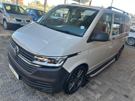 2022-Volkswagen-Transporter-T61-Crew-Bus-20-BiTDI-SWB-146kW-4Motion-Auto-5_0
