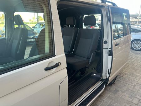 2022-Volkswagen-Transporter-T61-Crew-Bus-20-BiTDI-SWB-146kW-4Motion-Auto-5_16
