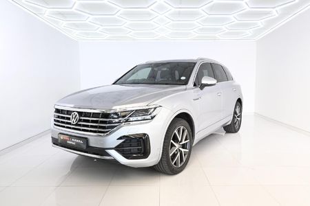 2020-Volkswagen-Touareg-30-TDI-V6-Executive_5