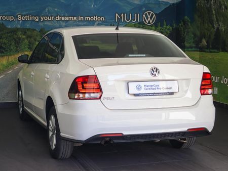 2020-Volkswagen-Polo-GP-14-Trendline_5