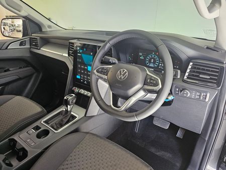 2026-Volkswagen-Amarok-20-TDI-125kW-Life-Auto-Double-Cab_5