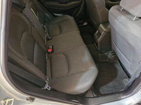 2023-Toyota-Urban-Cruiser-15-XS_10