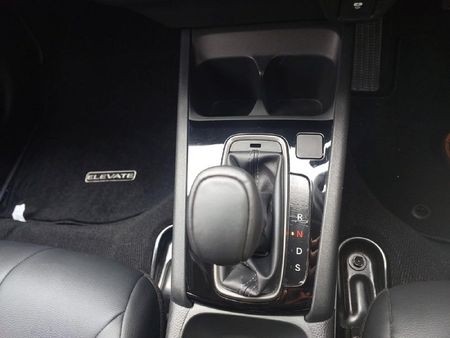 2025-Honda-Elevate-15-Elegance-Auto_19