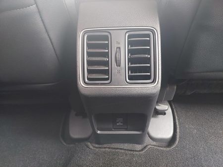 2025-Honda-Elevate-15-Elegance-Auto_28