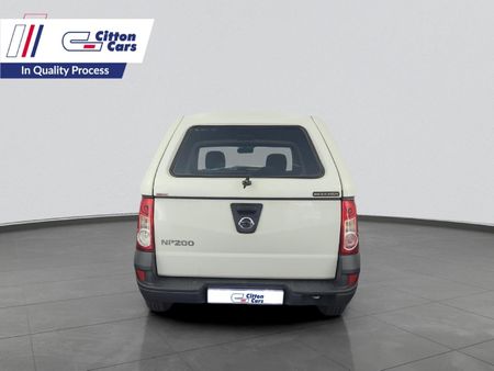 2023-Nissan-NP200-16-AC-Safety-Pack_3