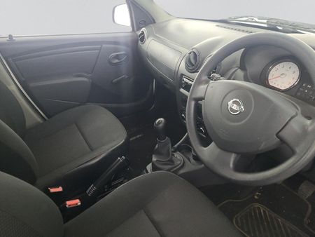 2023-Nissan-NP200-16-AC-Safety-Pack_5