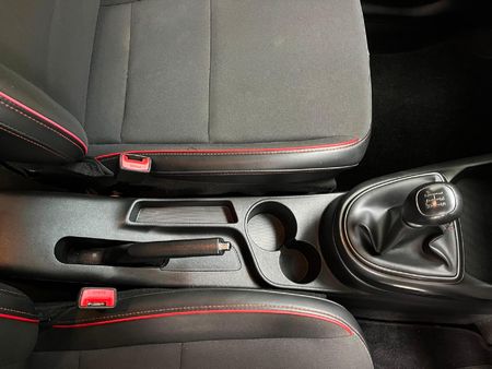 2024-Hyundai-Grand-i10-10-Motion_19