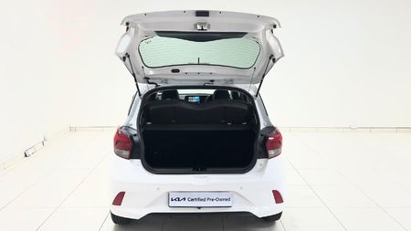 2024-Hyundai-Grand-i10-10-Motion_24
