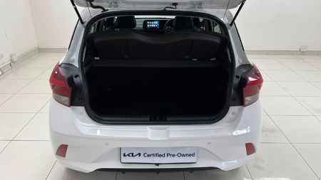2024-Hyundai-Grand-i10-10-Motion_25