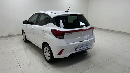 2024-Hyundai-Grand-i10-10-Motion_4
