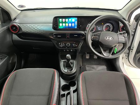 2024-Hyundai-Grand-i10-10-Motion_13