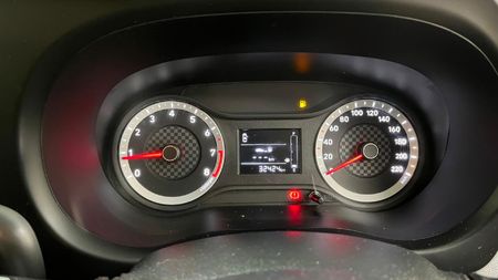 2024-Hyundai-Grand-i10-10-Motion_16