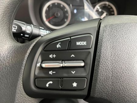 2026-Hyundai-Grand-i10-10-Motion_17