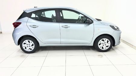 2026-Hyundai-Grand-i10-10-Motion_7